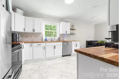 402 Wooddale Drive, Dallas, NC 28034 - Photo 17