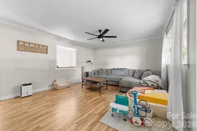 402 Wooddale Drive, Dallas, NC 28034 - Photo 11