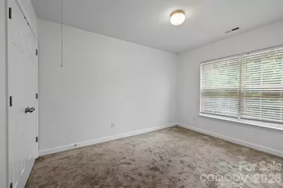 6618 Wicked Oak Lane, Charlotte, NC 28216 - Photo 23
