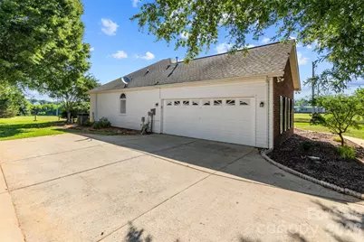 1611 Bradley Drive, Monroe, NC 28112 - Photo 3