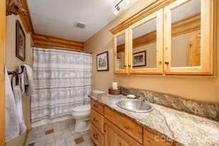 1126 Kilpatrick Rd, Hendersonville, NC 28739 - Photo 17