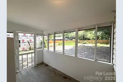 207 Bradford Drive, Charlotte, NC 28208 - Photo 13