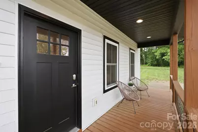 27 Ben Lippen Road, Asheville, NC 28806 - Photo 5