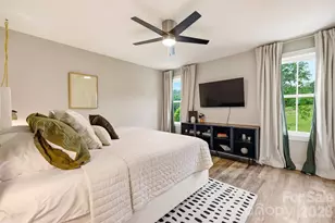 27 Ben Lippen Rd, Asheville, NC 28806 - Photo 23