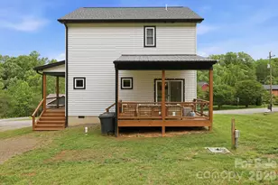 27 Ben Lippen Rd, Asheville, NC 28806 - Photo 3