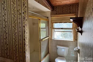 2085 Laurel Road N, Maggie Valley, NC 28751 - Photo 19