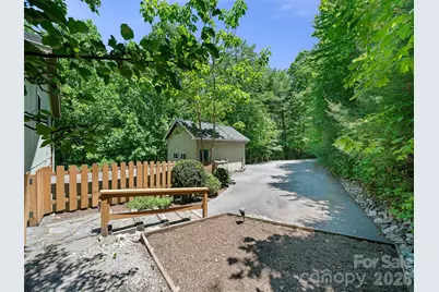 142 Wildflower Road, Spruce Pine, NC 28777 - Photo 33