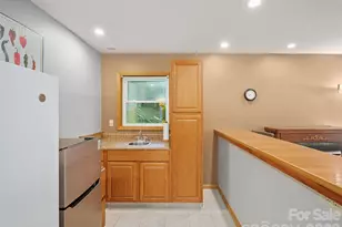 142 Wildflower Rd, Spruce Pine, NC 28777 - Photo 25
