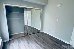9039 J M Keynes Dr, Charlotte, NC 28262 - Photo 9