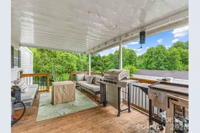 15 Spring Street, Candler, NC 28715 - Photo 9