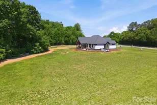 8815 Bringle Ferry Rd, Salisbury, NC 28146 - Photo 45