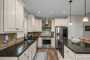 4 Farm Pond Ln, Candler, NC 28715 - Photo 11