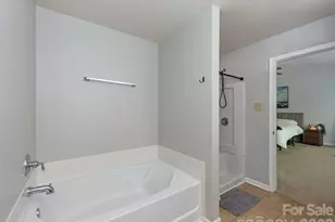 941 Capetown Ln, Clover, SC 29710 - Photo 23