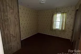 10100 Starwood Dr, Charlotte, NC 28215 - Photo 13