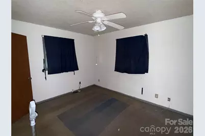 10100 Starwood Drive, Charlotte, NC 28215 - Photo 17
