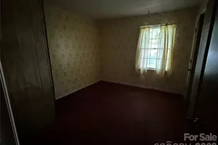 10100 Starwood Dr, Charlotte, NC 28215 - Photo 19