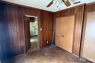 10100 Starwood Dr, Charlotte, NC 28215 - Photo 7