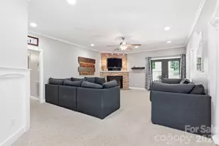 23 Moser Cir, Taylorsville, NC 28681 - Photo 5