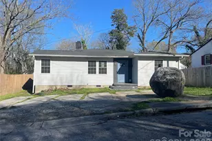 110 Sterling St, Chester, SC 29706 - Photo 1