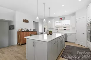 18005 Nolita Ln, Charlotte, NC 28204 - Photo 11