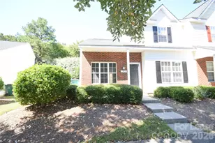 1814 Birch Heights Ct, Charlotte, NC 28213 - Photo 3