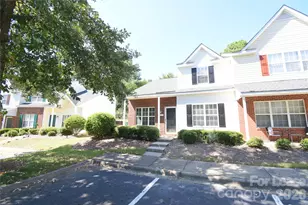 1814 Birch Heights Ct, Charlotte, NC 28213 - Photo 1