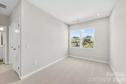6049 Longar Lane, Charlotte, NC 28269 - Photo 15