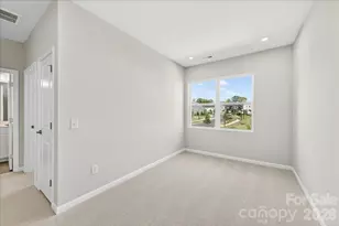 6049 Longar Ln, Charlotte, NC 28269 - Photo 15