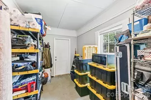 933 Clanton Rd, Charlotte, NC 28217 - Photo 17