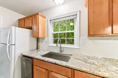 933 Clanton Road, Charlotte, NC 28217 - Photo 9