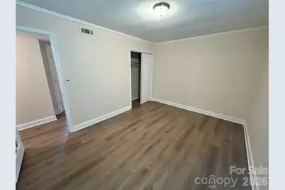403 Stirrup Court, Charlotte, NC 28215 - Photo 9
