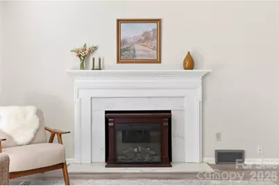 711 Oak Terrace Lane, Hendersonville, NC 28791 - Photo 5