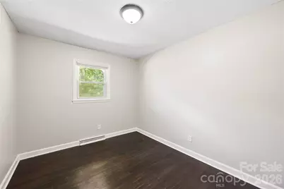 723 Vancouver Lane, Gastonia, NC 28052 - Photo 11