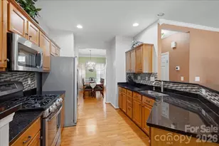 4209 Piccadilly Ln, Fort Mill, SC 29707 - Photo 9