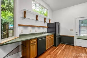 701 Azalea Ave, Black Mountain, NC 28711 - Photo 7