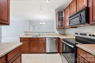 11919 Ridgeway Park Dr, Charlotte, NC 28277 - Photo 7