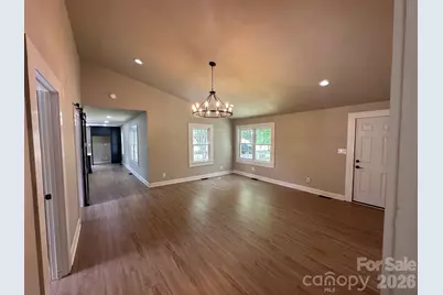358 N Green River Road, Gaffney, SC 29341 - Photo 7
