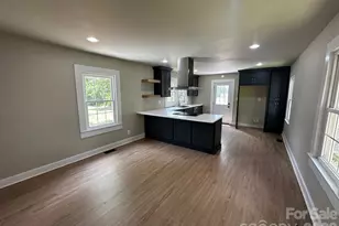 358 N Green River Rd, Gaffney, SC 29341 - Photo 13