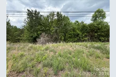 2049 Old Shelby Road, Hickory, NC 28602 - Photo 3