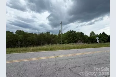 2049 Old Shelby Road, Hickory, NC 28602 - Photo 7
