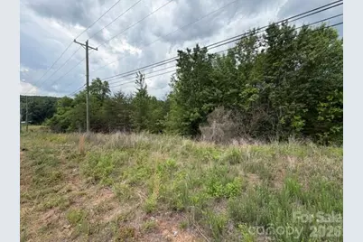2049 Old Shelby Road, Hickory, NC 28602 - Photo 5