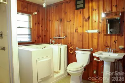 905 S 10th Street, Bessemer City, NC 28016 - Photo 23