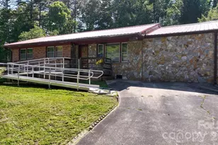 905 S 10th St, Bessemer City, NC 28016 - Photo 1