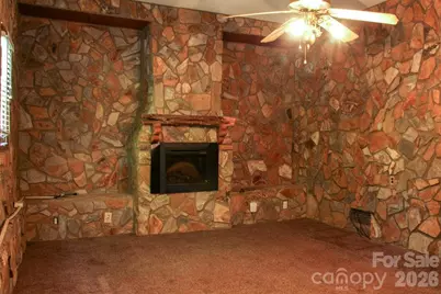 905 S 10th Street, Bessemer City, NC 28016 - Photo 31