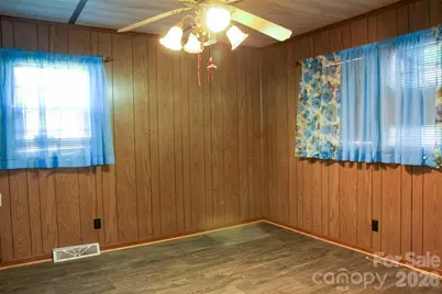 905 S 10th Street, Bessemer City, NC 28016 - Photo 19
