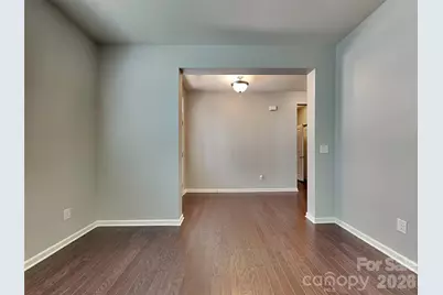 9425 Hartington Place, Charlotte, NC 28269 - Photo 5
