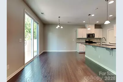 9425 Hartington Place, Charlotte, NC 28269 - Photo 3