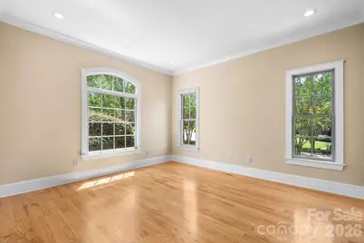 1055 Catawba Greens Drive, Newton, NC 28658 - Photo 9