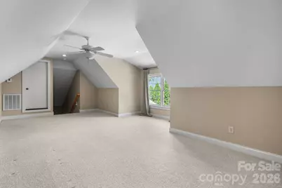 1055 Catawba Greens Drive, Newton, NC 28658 - Photo 35