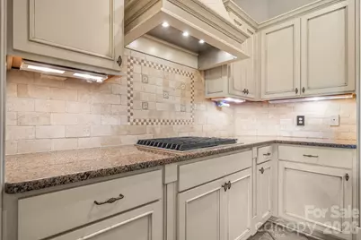 1055 Catawba Greens Drive, Newton, NC 28658 - Photo 15